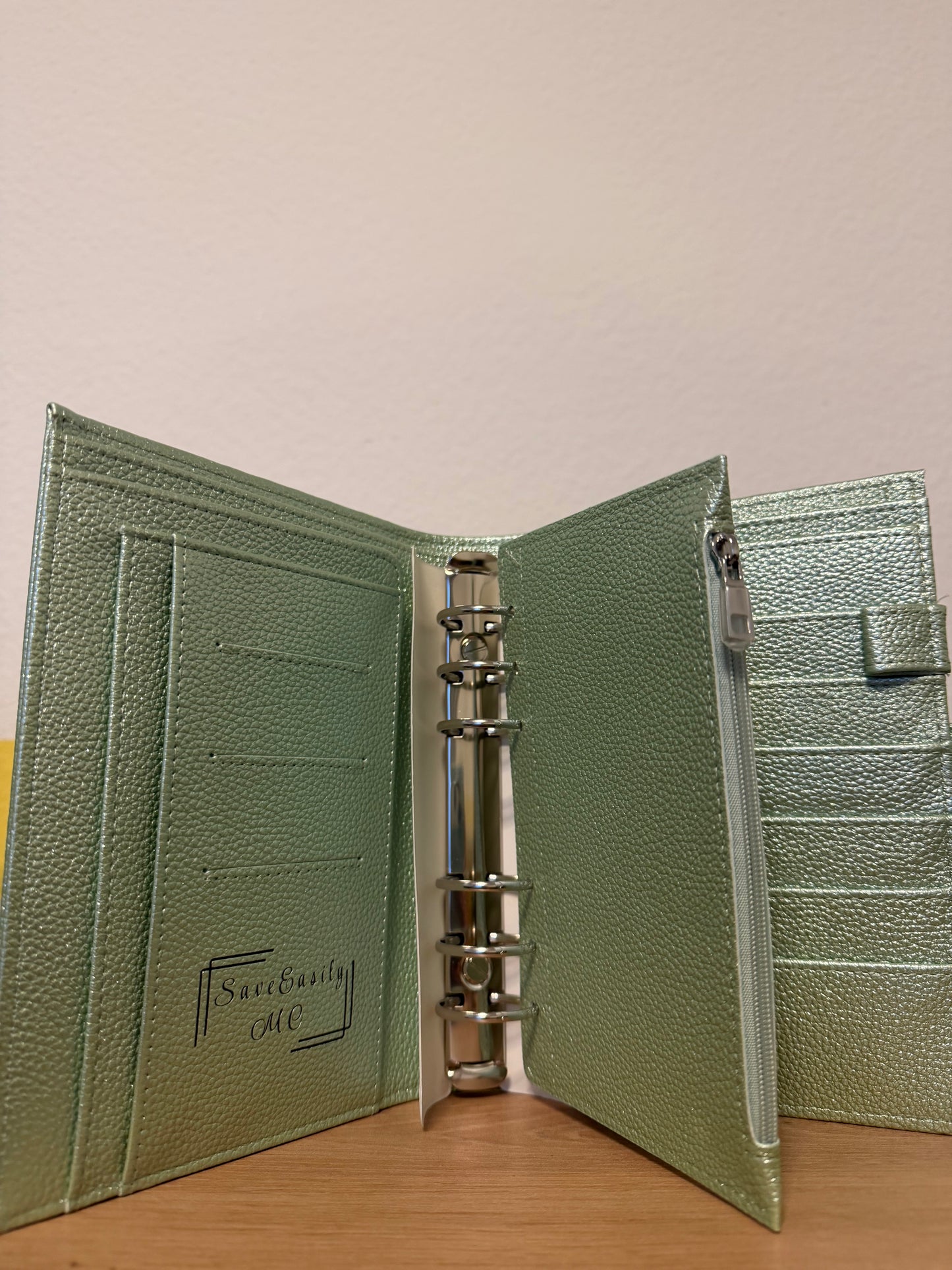 Deluxe Binder A6 B-Ware