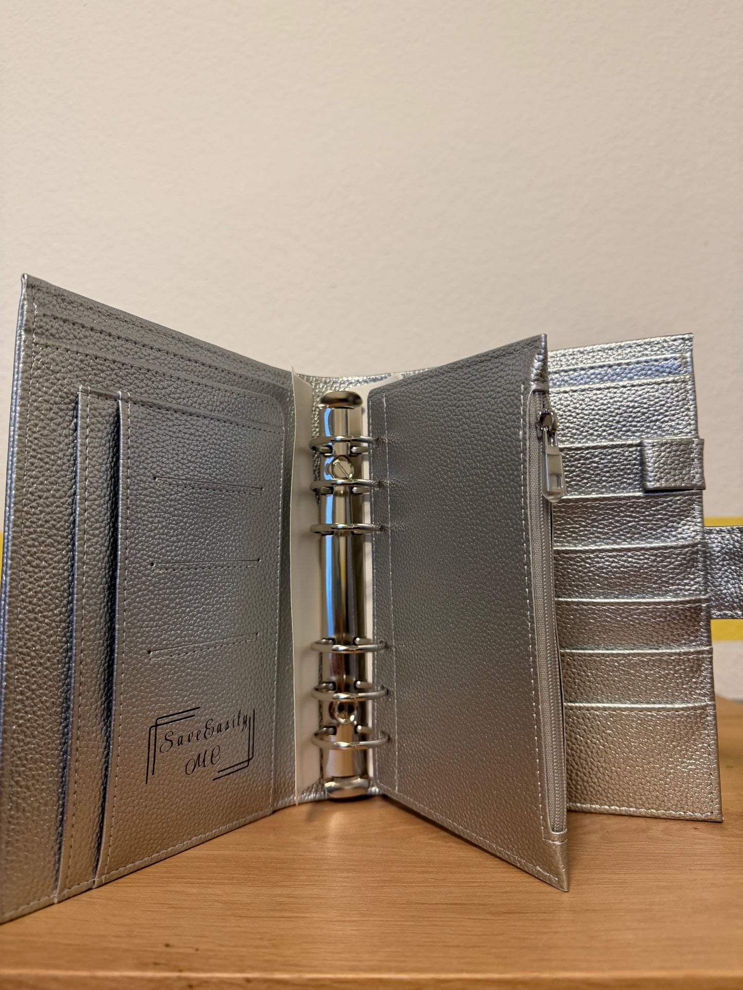 Deluxe Binder A6 B-Ware